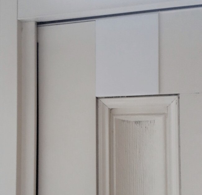 ドアにプラバン