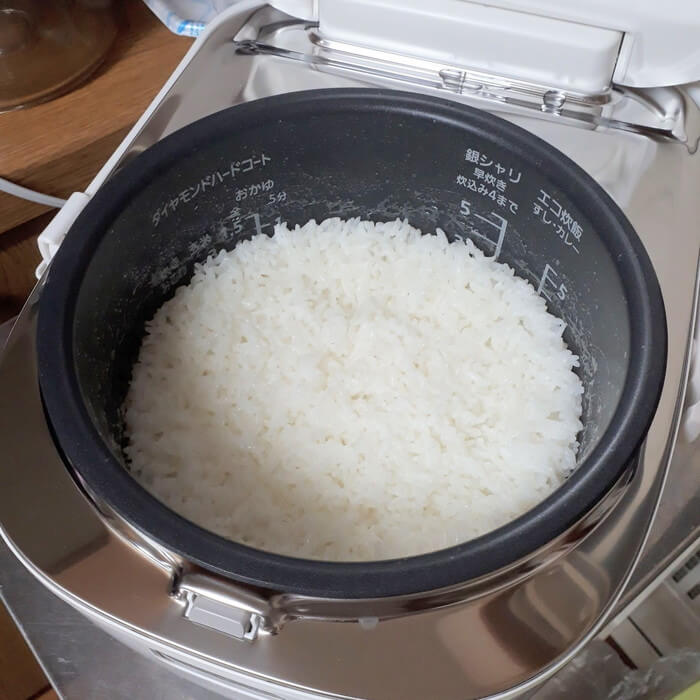 パナソニック おどり炊き 炊飯器 SR-HX100 炊きあがり