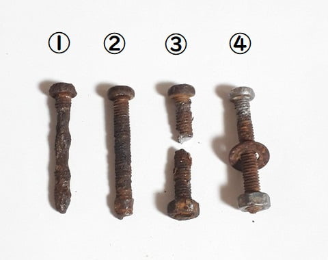 取り外し後のねじナット