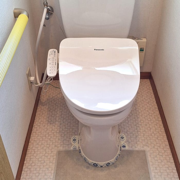 パナソニック＿ビューティ・トワレ＿CH951S＿外観フタ閉じ